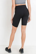 Load image into Gallery viewer, Highwaist Bermuda Leggings with Vertical Zipper